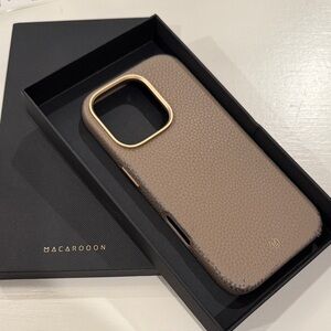 MACAROOON leather MagSafe iphone 16pro case